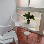 Centrico Estudio En Iris * 베날마데나코스타